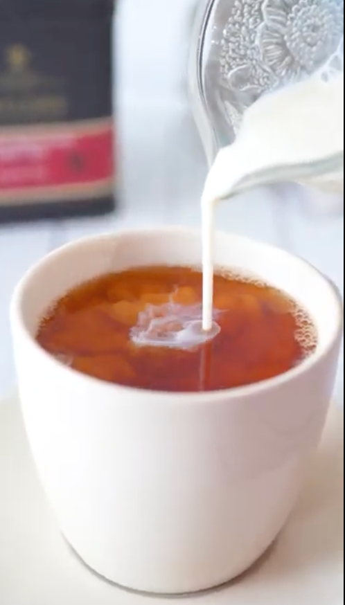 Té con leche